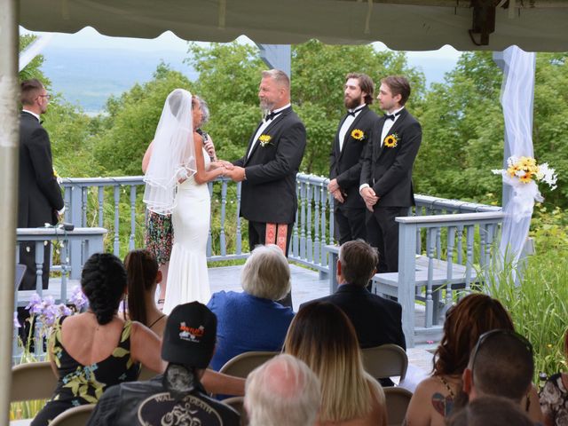 Goose and Maria&apos;s Wedding in Windham, Maine 6