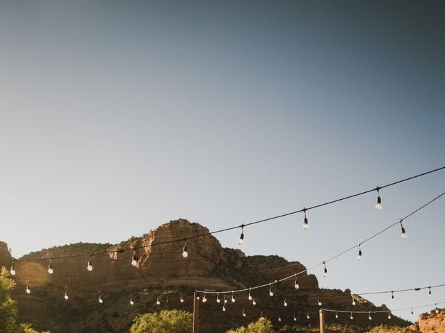 Cameron and Taylor&apos;s Wedding in Sedona, Arizona 5