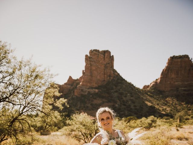 Cameron and Taylor&apos;s Wedding in Sedona, Arizona 44