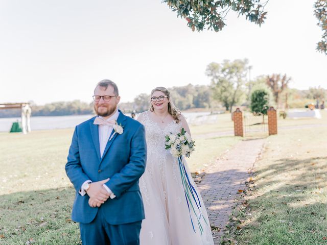 Emily and Woodson&apos;s Wedding in Lanexa, Virginia 23