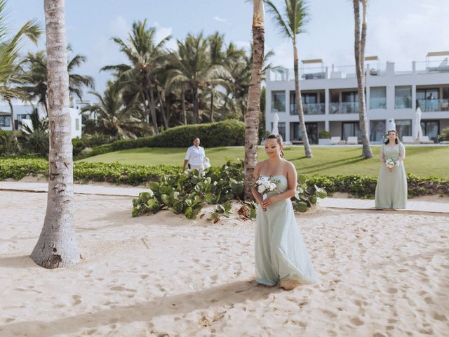 Mia and Jeffrey&apos;s Wedding in Punta Cana, Dominican Republic 19