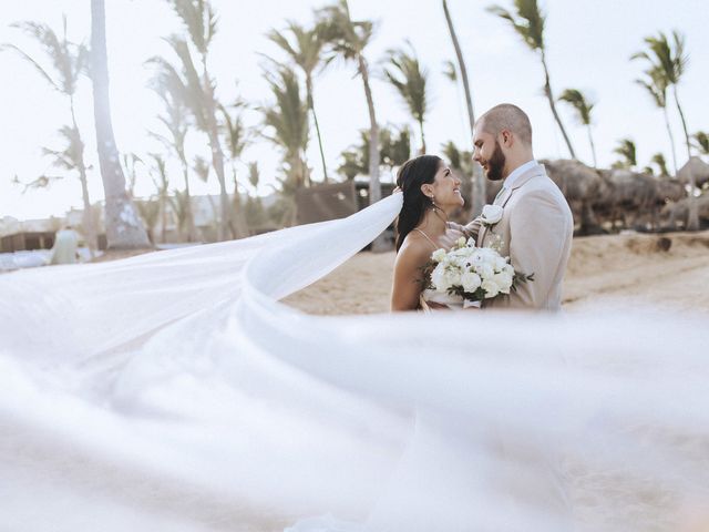 Mia and Jeffrey&apos;s Wedding in Punta Cana, Dominican Republic 40