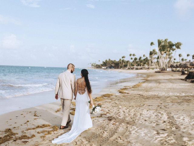 Mia and Jeffrey&apos;s Wedding in Punta Cana, Dominican Republic 43