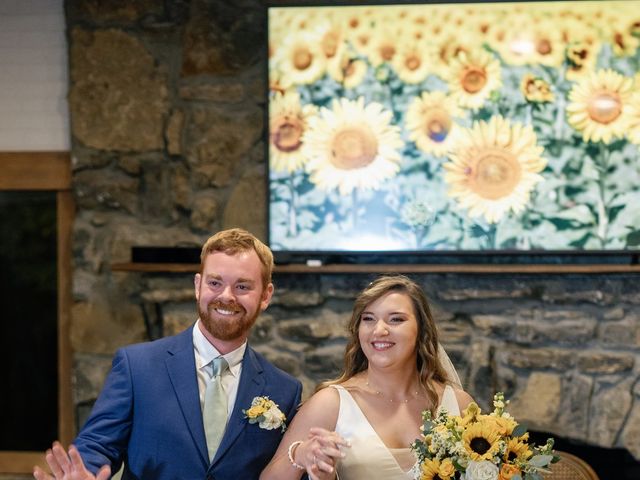 Dawson and Erin's Wedding in Clarksville, Tennessee 37