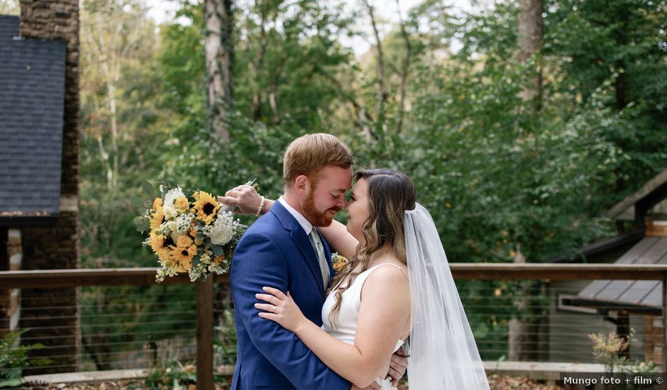 Dawson and Erin's Wedding in Clarksville, Tennessee