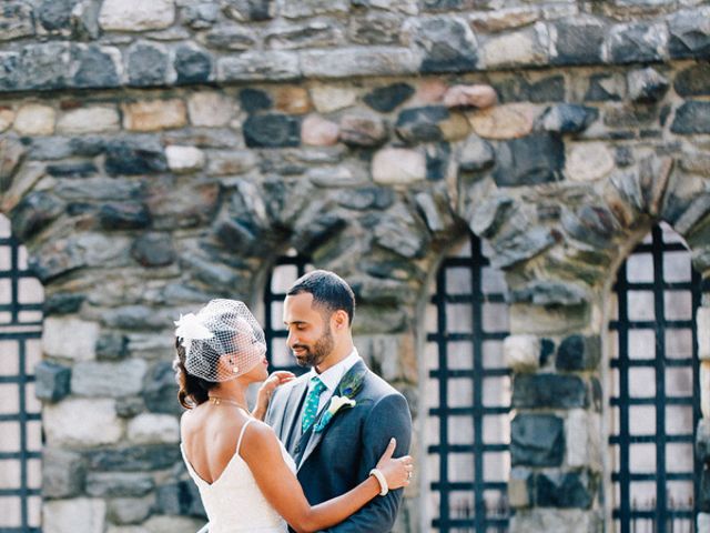 Tiffany and Quintin&apos;s Wedding in New Rochelle, New York 17