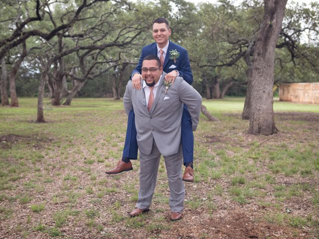 Coby and Brittney&apos;s Wedding in New Braunfels, Texas 10