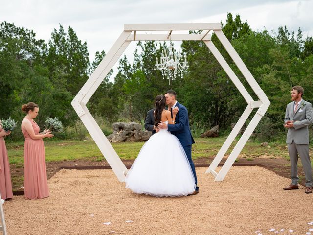Coby and Brittney&apos;s Wedding in New Braunfels, Texas 26