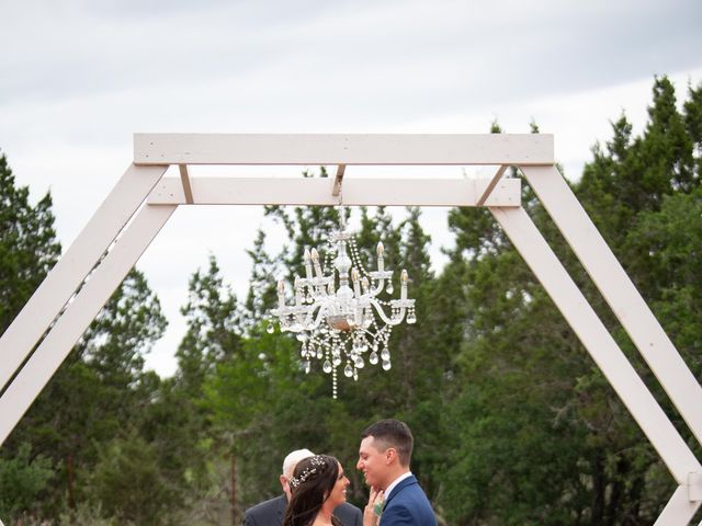 Coby and Brittney&apos;s Wedding in New Braunfels, Texas 27
