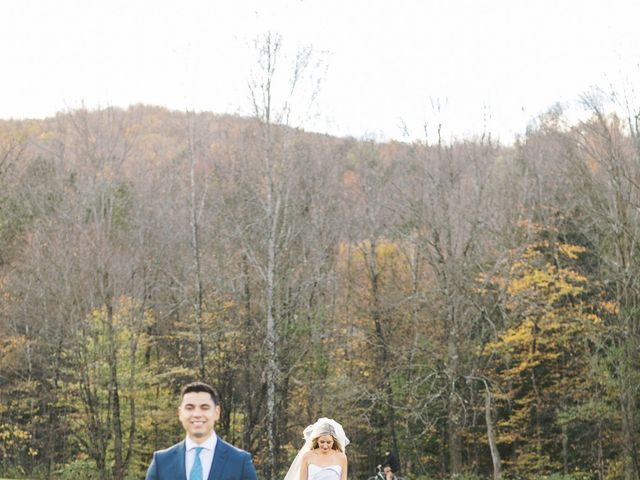 Anthony Westfall and Lauren Moscone&apos;s Wedding in Stowe, Vermont 8