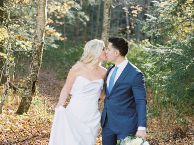 Anthony Westfall and Lauren Moscone&apos;s Wedding in Stowe, Vermont 11