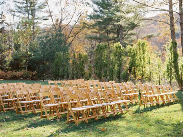 Anthony Westfall and Lauren Moscone&apos;s Wedding in Stowe, Vermont 14