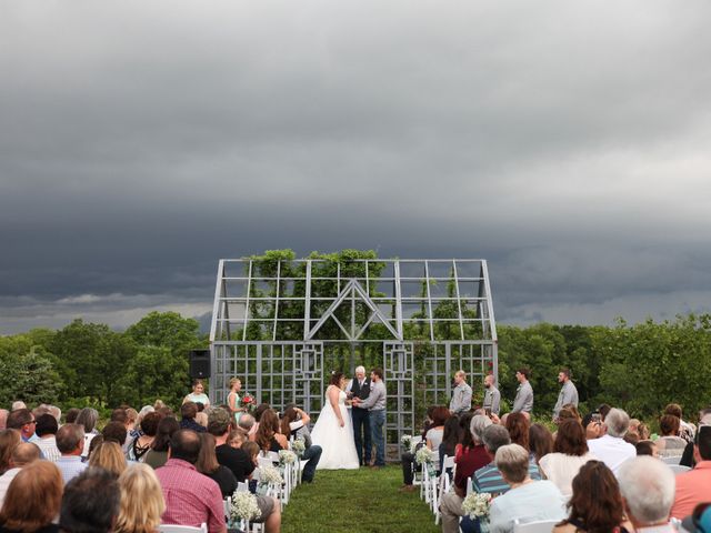 Brandon and Lakin&apos;s Wedding in Ozawkie, Kansas 20