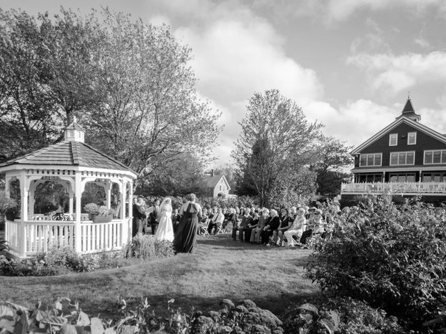 Andrew and Emily&apos;s Wedding in Uxbridge, Massachusetts 17