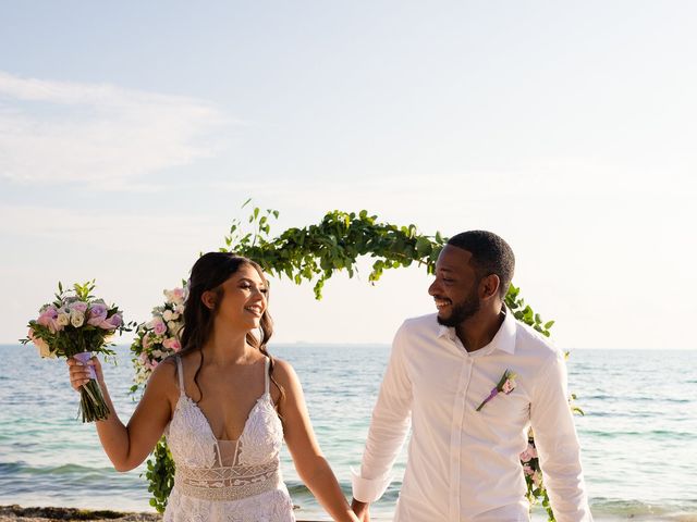 Guilherme and Caren&apos;s Wedding in Cancun, Mexico 19