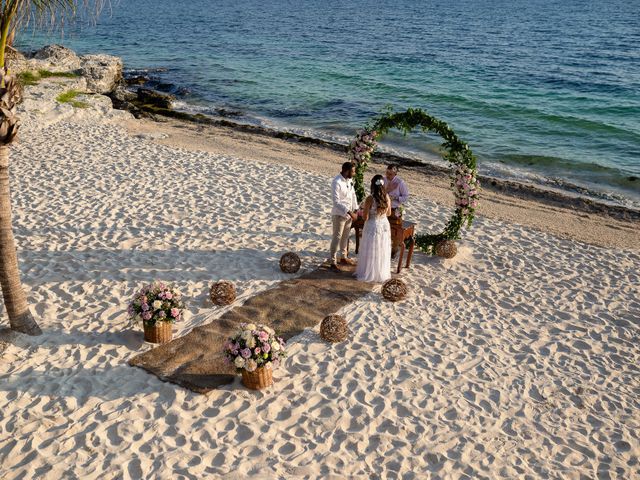 Guilherme and Caren&apos;s Wedding in Cancun, Mexico 29