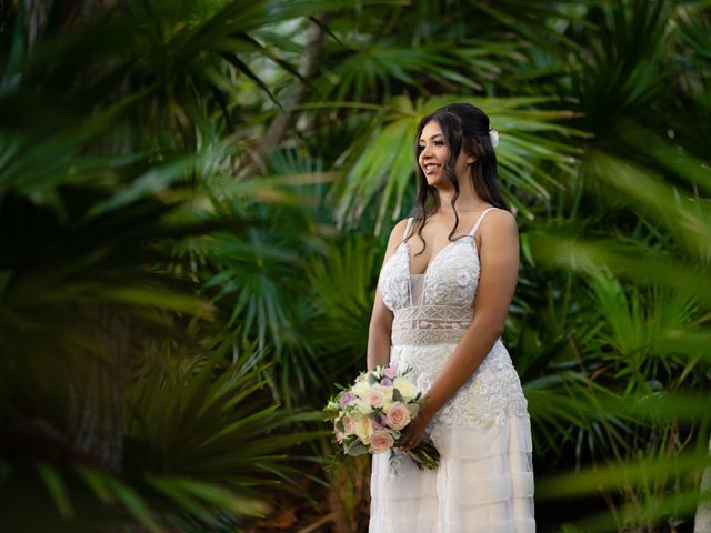 Guilherme and Caren&apos;s Wedding in Cancun, Mexico 32