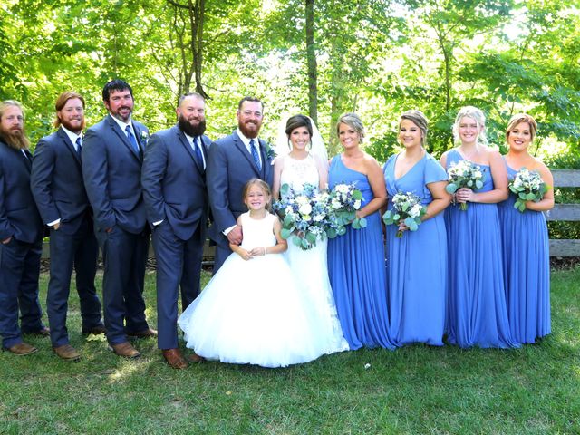 Kelcy and Derek&apos;s Wedding in Crawfordsville, Indiana 5