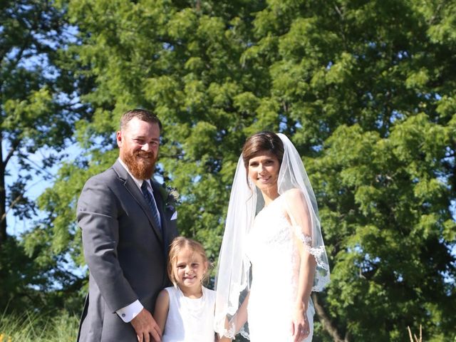 Kelcy and Derek&apos;s Wedding in Crawfordsville, Indiana 20