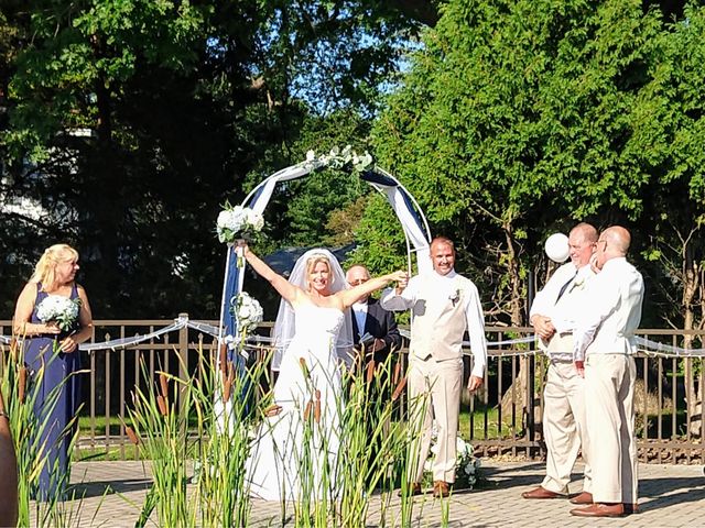 Bill and Michelle&apos;s Wedding in Port Huron, Michigan 5