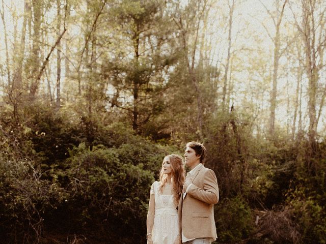 Layne and Hunter&apos;s Wedding in Mount Airy, North Carolina 114