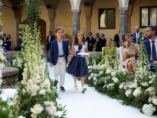 Mariacristina and Fabio&apos;s Wedding in Salerno, Italy 33