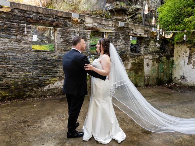 Paul and Demi's Wedding in Hawley, Pennsylvania 6
