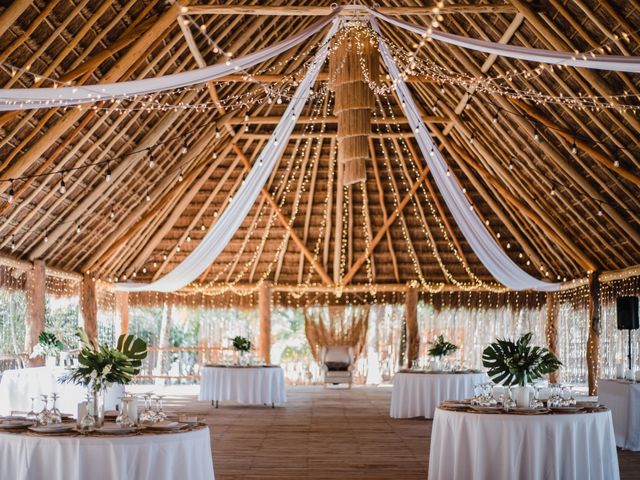 Hugo and Yaritza&apos;s Wedding in Playa del Carmen, Mexico 9