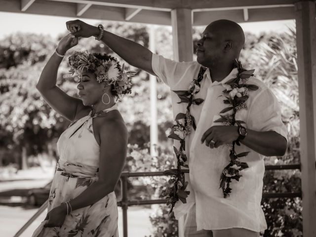 Demetria and Dexter&apos;s Wedding in Honolulu, Hawaii 4