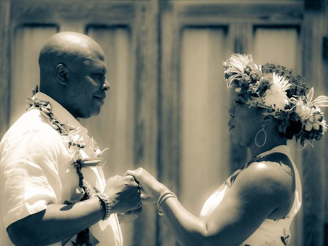 Demetria and Dexter&apos;s Wedding in Honolulu, Hawaii 6