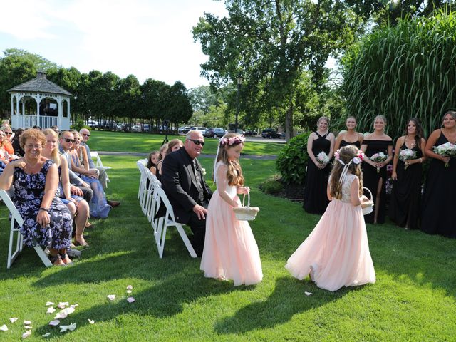 William and Kierstin&apos;s Wedding in Queensbury, New York 18