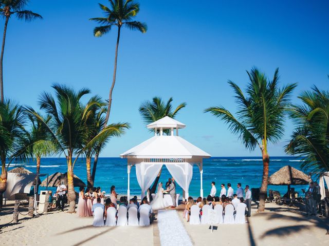 Stephanie and Sean&apos;s Wedding in Punta Cana, Dominican Republic 12