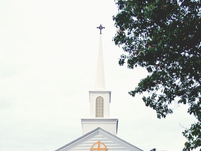 Meaghan and Chad&apos;s wedding in Ohio 6