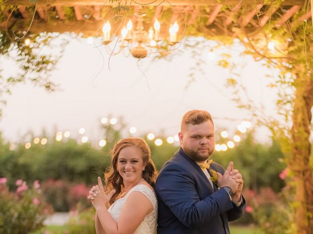 Taylor and Taylor&apos;s Wedding in Canby, Oregon 5