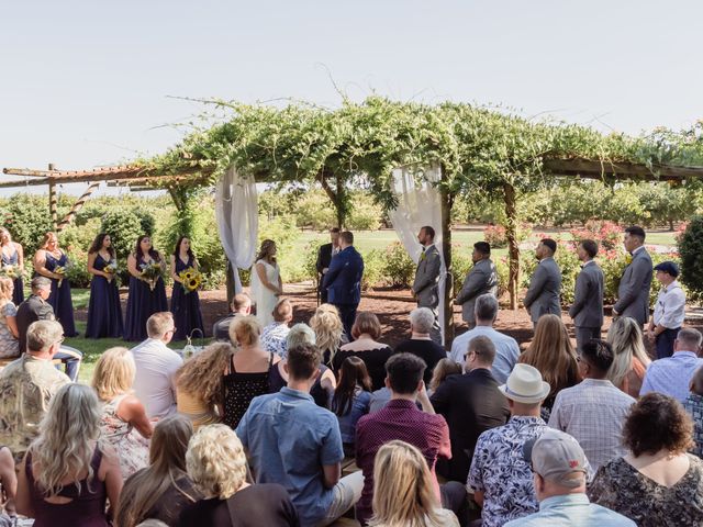 Taylor and Taylor&apos;s Wedding in Canby, Oregon 22