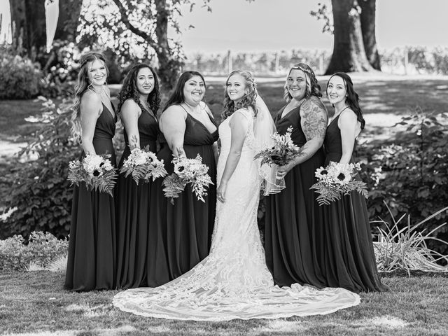 Taylor and Taylor&apos;s Wedding in Canby, Oregon 38