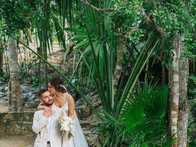 Alfredo and Karen's Wedding in Playa del Carmen, Mexico 7