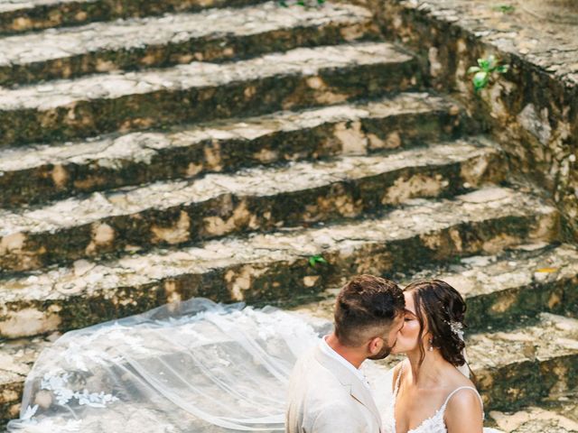 Alfredo and Karen's Wedding in Playa del Carmen, Mexico 9