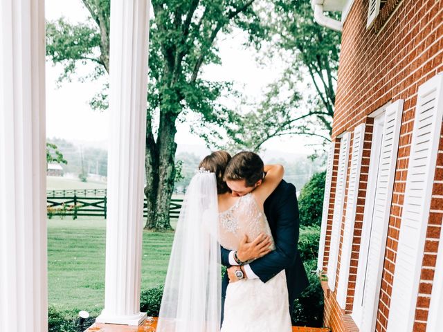 Jackson and Amy&apos;s Wedding in Livingston, Tennessee 11