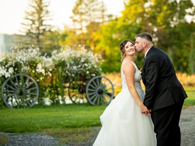 Andrew and Kimberlee's Wedding in Schoharie, New York 4