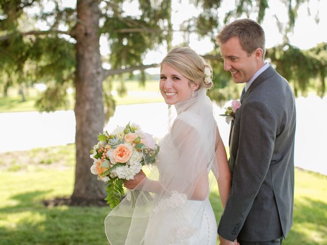 Laura and Pete&apos;s Wedding in Woodstock, Ohio 6