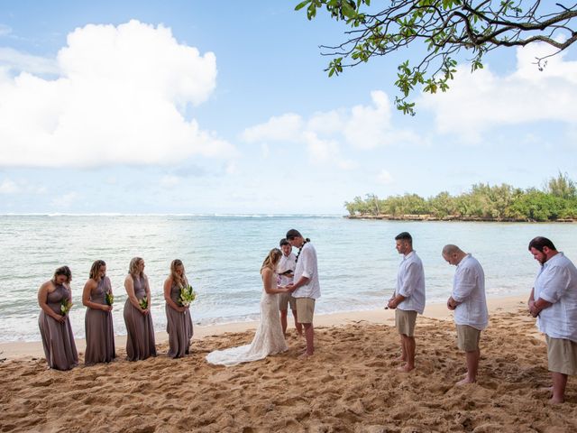 Bret and Dez&apos;s Wedding in Laie, Hawaii 17