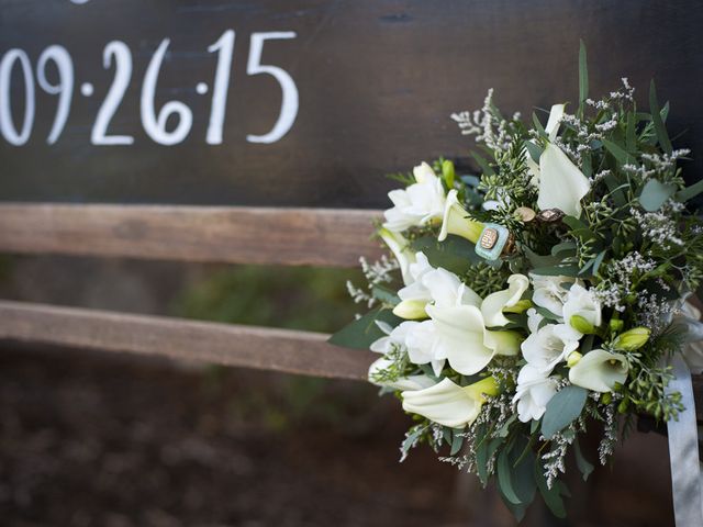 Margot and Drew&apos;s Wedding in Powell Butte, Oregon 3