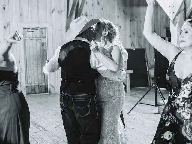 Julian and Deserie's Wedding in Kyle, Texas 9