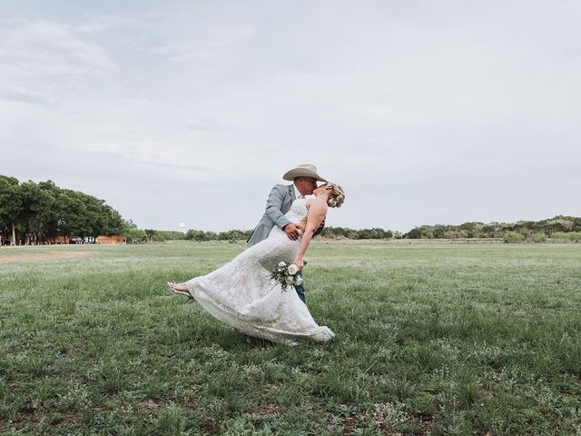 Julian and Deserie's Wedding in Kyle, Texas 2