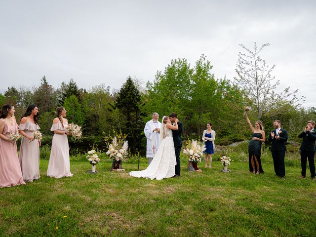 Maddie and Max&apos;s Wedding in Bar Harbor, Maine 25