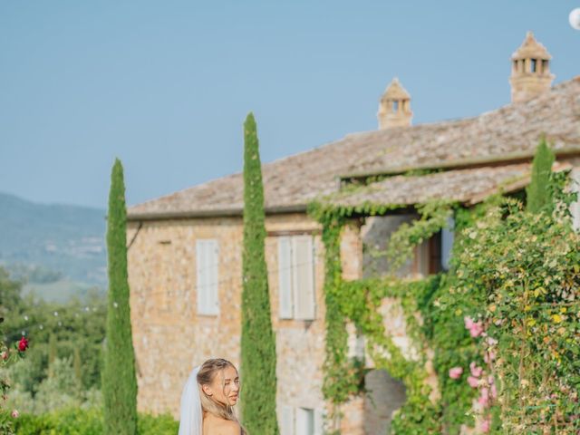 Tom and Darina's Wedding in Tuscany, Italy 41