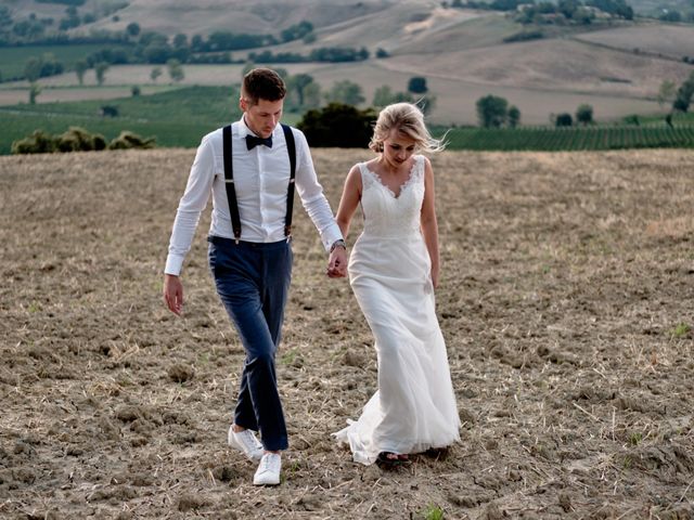 Thijs and Simone&apos;s Wedding in Tuscany, Italy 16