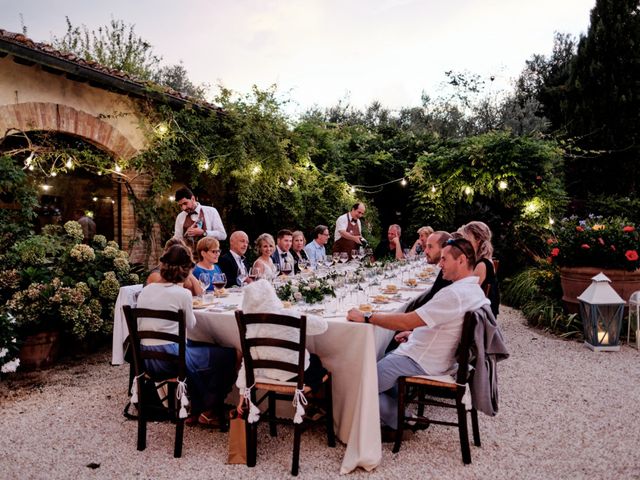 Thijs and Simone&apos;s Wedding in Tuscany, Italy 23