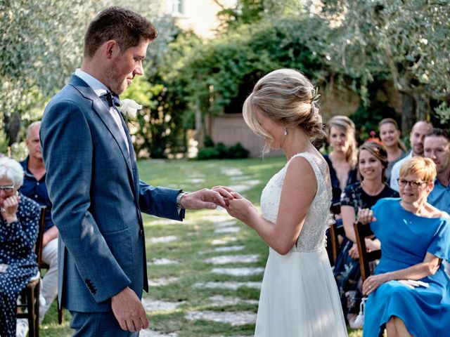 Thijs and Simone&apos;s Wedding in Tuscany, Italy 27